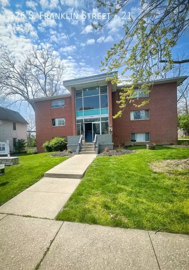 126 Franklin St Apartment for rent in Delaware, OH