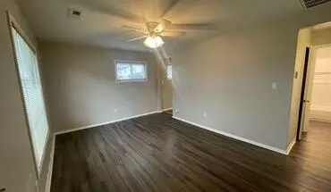 4 of 10 438 E 14th Ave Apartment for rent in Columbus, OH
