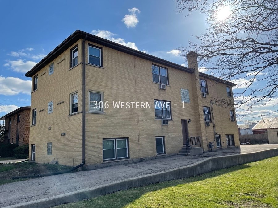 306 Western Ave Wheaton, IL Apartment for Rent Rentable