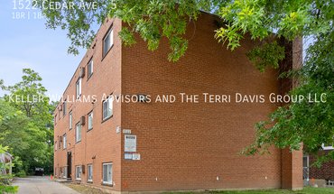 1522 Cedar Ave Apartment for rent in Cincinnati, OH