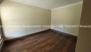 4 of 12 1403 St Lawrence Ave Lower Apartment for rent in Beloit, WI