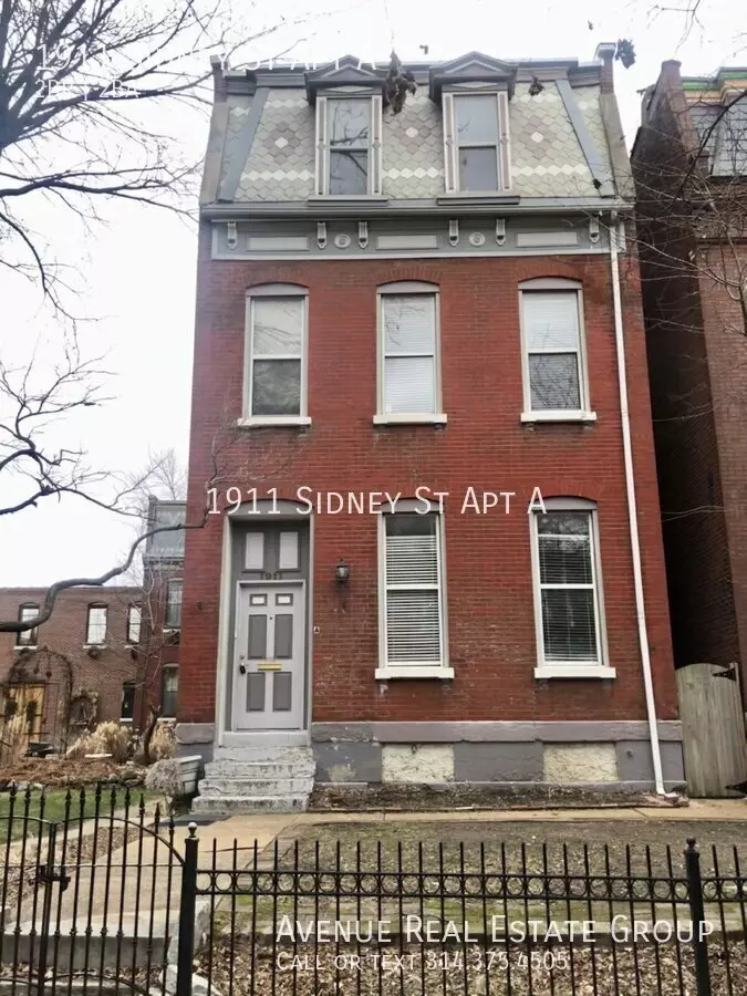 1911 Sidney St Apt A House for rent in St Louis, MO