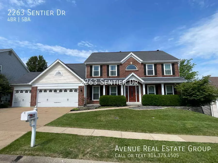 2263 Sentier Dr House for rent in Glencoe, MO