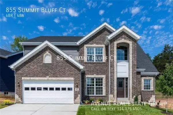 855 Summit Bluff Ct Apartment for rent in Fenton, MO