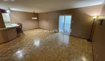 3 of 38 1300 Holgate Dr House for rent in Ballwin, MO
