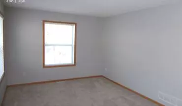 5 of 33 1022 Stinson St House for rent in St Paul, MN