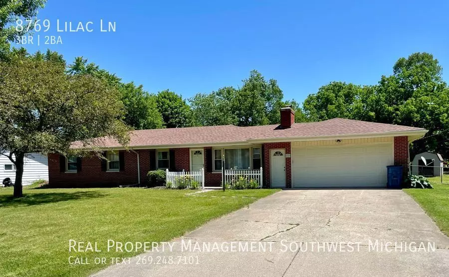 8769 Lilac Ln House for rent in Berrien Springs, MI