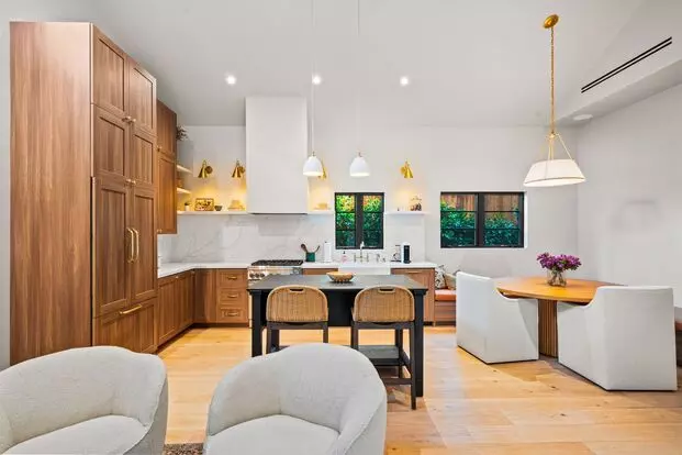 2802 1/2 Angus St Apartment for rent in Los Angeles, CA