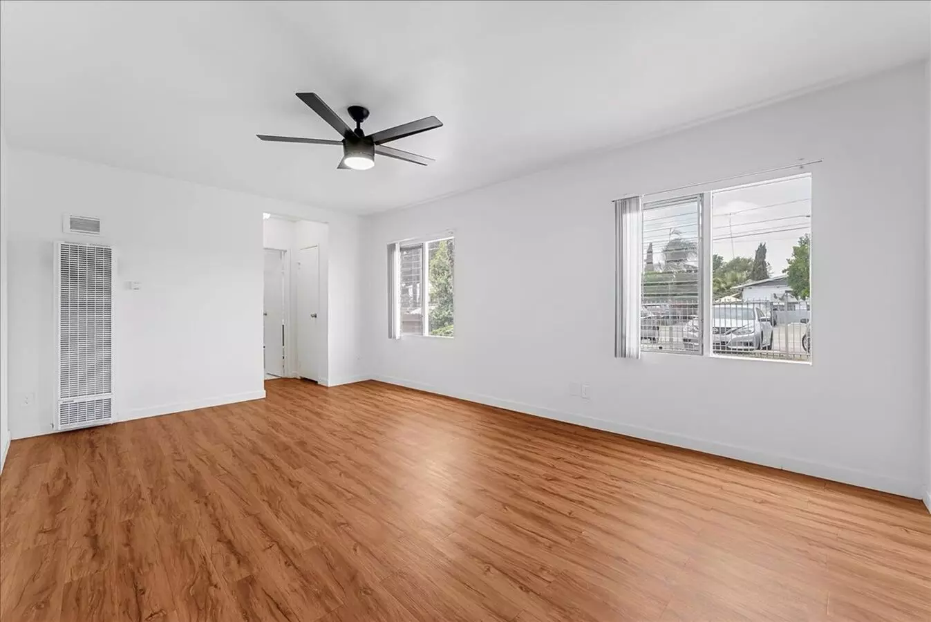 6110 Cahuenga Blvd Apartment for rent in North Hollywood, CA