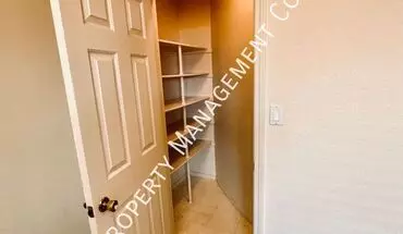 5 of 22 611 Tarn Way House for rent in Reno, NV
