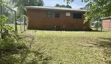 3 of 9 1002 Suzanna St House for rent in Dothan, AL