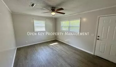 5 of 13 110 Parish St House for rent in Dothan, AL