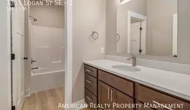 5 of 5 1301 Logan St SE Apartment for rent in Grand Rapids, MI