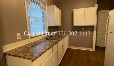 5 of 16 564 E Crosier St House for rent in Akton, OH