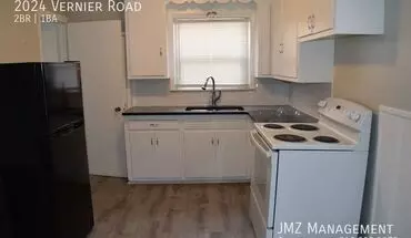 5 of 15 2024 Vernier Rd House for rent in Grosse Pointe Woods, MI