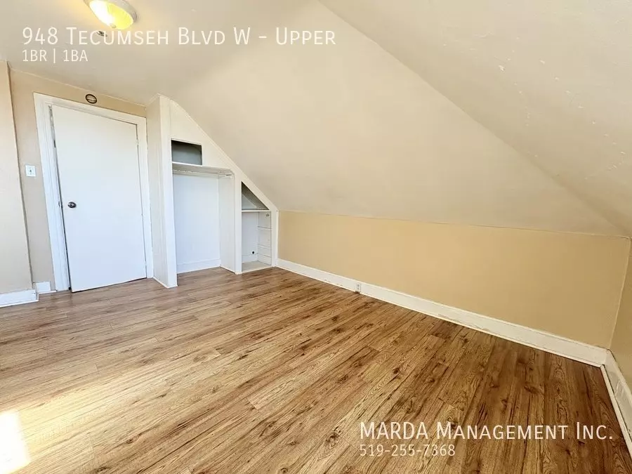 948 Tecumseh Rd Uppr W Apartment for rent in Windsor, ON