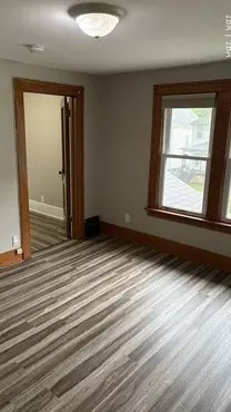 2 of 15 490 Oak St Apartment for rent in Windsor, ON