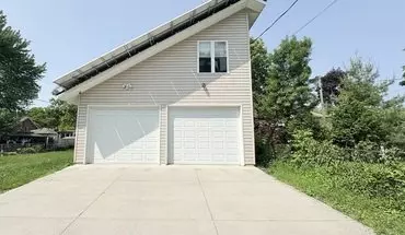 2 of 20 194 Campbell Ave Apartment for rent in Windsor, ON