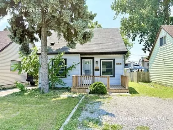 643 Charles St Apartment for rent in Windsor, ON 643 Charles St Apartment for rent in Windsor, ON