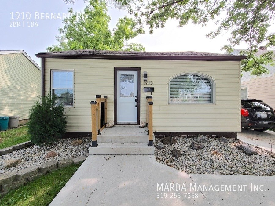 1910 Bernard RD Windsor, ON House for Rent Rentable
