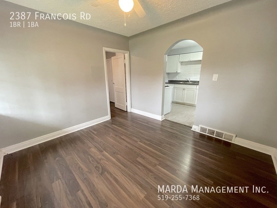 2387 Francois Rd Windsor, ON House for Rent Rentable