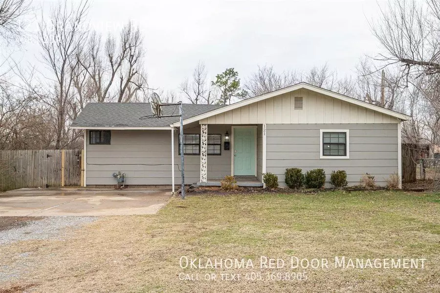 121 Grandview Rd House for rent in Mwc, OK