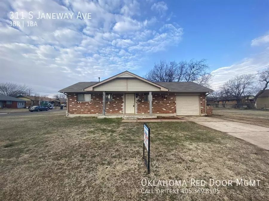 311 S Janeway Ave House for rent in Moore, OK
