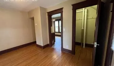 4 of 11 1003 Woodbridge Ave Apartment for rent in St Paul, MN