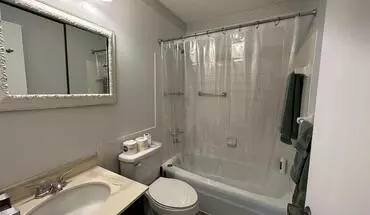 3 of 19 4207 Lakeside Ave House for rent in Minneapolis, MN