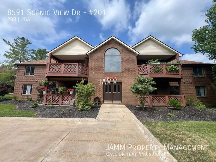 8591 Scenic View Dr Apartment for rent in Broadview Heights, OH