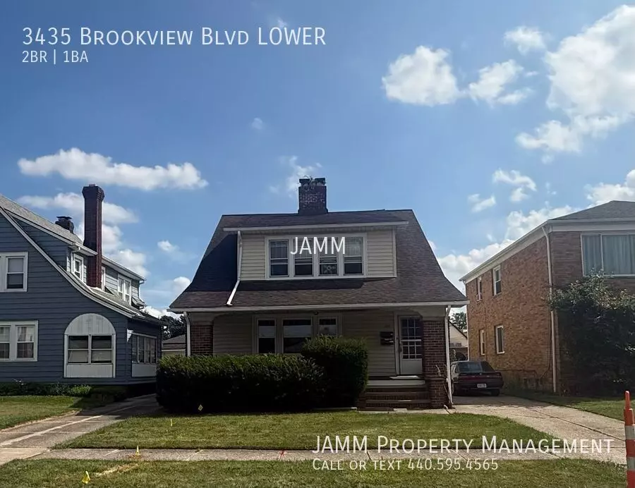 3435 Brookview Blvd Lower House for rent in Parma, OH