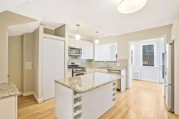 251 16th St SE Apartment for rent in Washington, DC