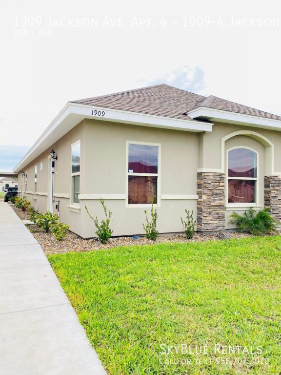 1909 Jackson Ave Weslaco, TX Apartment for Rent Rentable