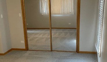 556 Academy Avenue Apartment for rent in Matteson, IL