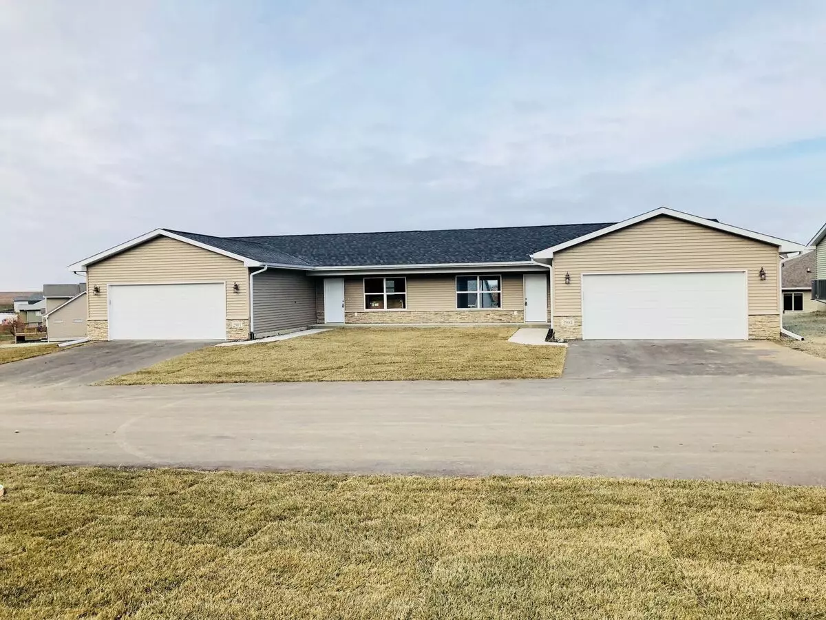 Modern Elegance Beckons At Summerland Park: Discover New 2 Bed, 2 Bath Luxury Living In Waterloo, Ia! Apartment for rent in Waterloo, IA