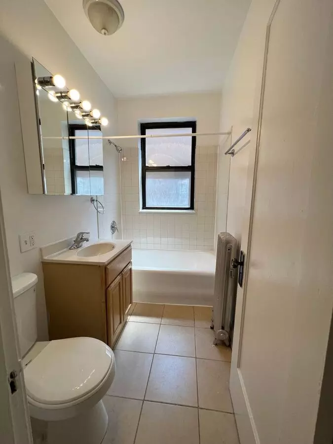 2129 Apartment for rent in Evanston, IL