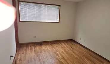 2 of 5 6474 West 29Th Street House for rent in Parma, OH