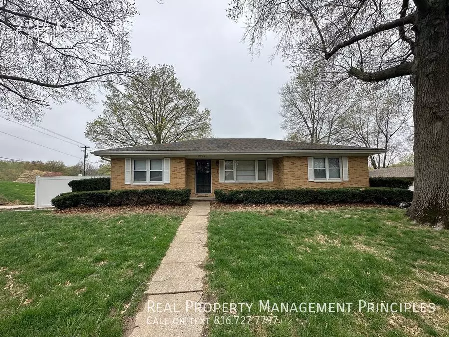 2714 Karnes Rd House for rent in St Joseph, MO