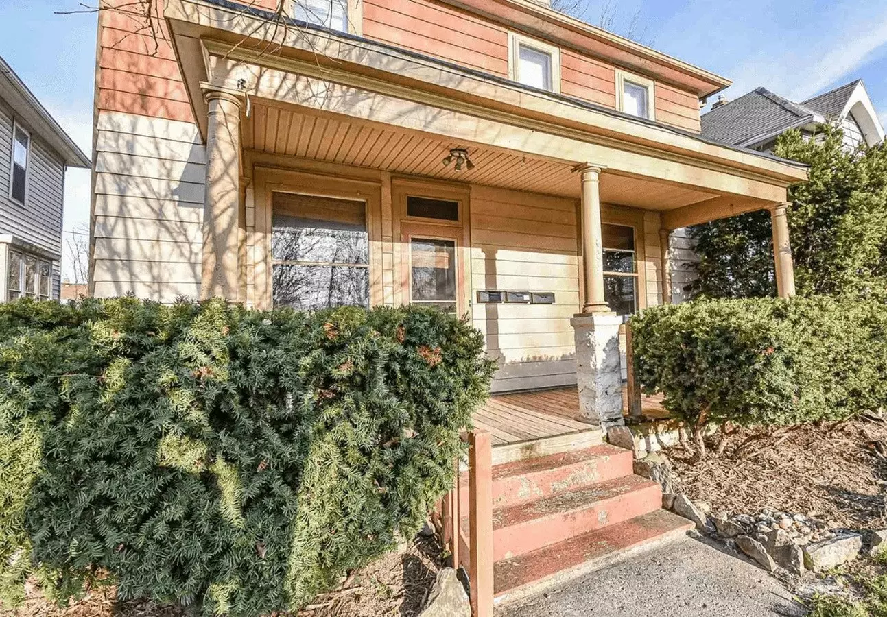833 Edgewater Ave Apartment for rent in Fort Wayne, IN