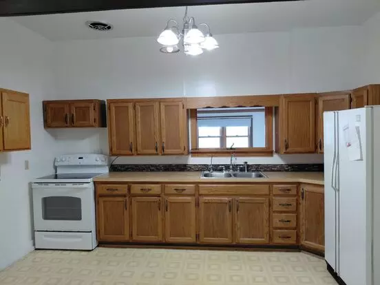 703 N 6th Apartment for rent in St Marys, KS