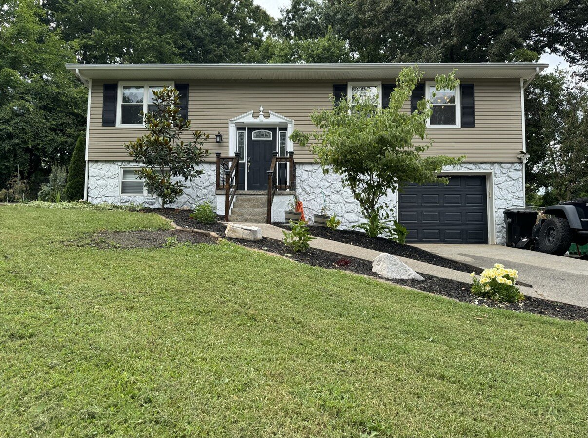 10017 Bluegrass Rd Knoxville, TN House for Rent Rentable