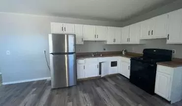 2 of 5 1511 E 5th St Apartment for rent in Sioux Falls, SD