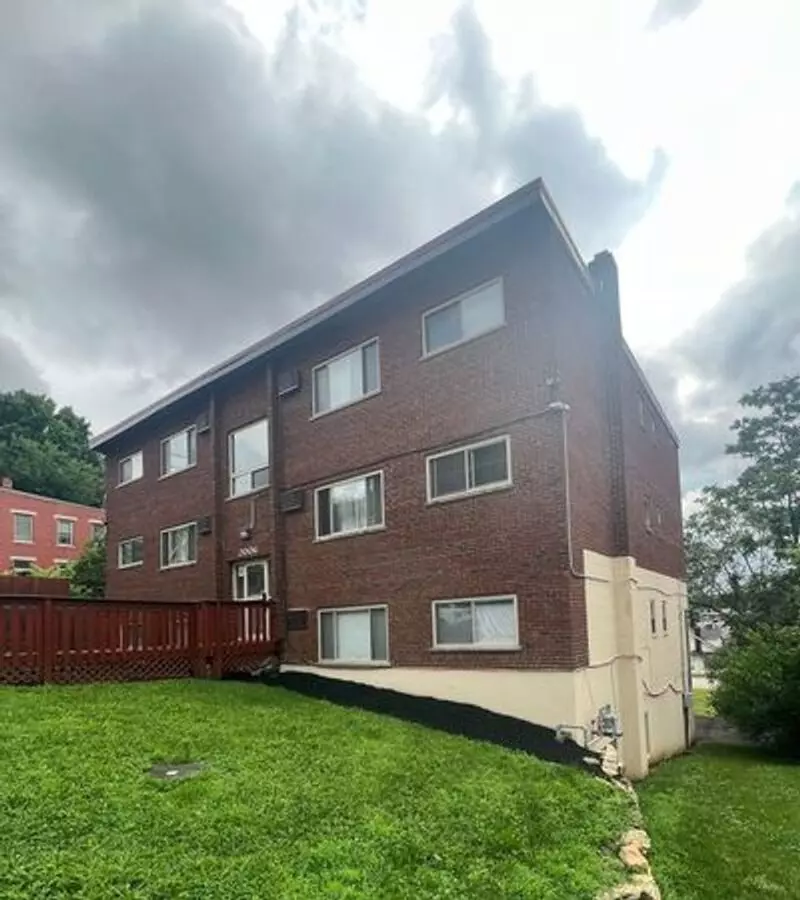 2006 Alvin St Apartment for rent in Cincinnati, OH
