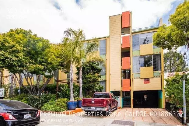 306 Lee St Apartment for rent in Oakland, CA