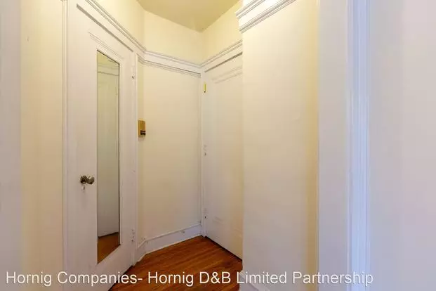 3252 Girard Ave S Apartment for rent in Minneapolis, MN