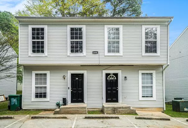 Conveniently Located 3br/2.5ba Townhome In Lithonia! Apartment for rent in Lithonia, GA