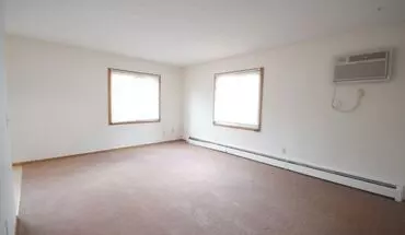 2 of 12 2308 Garfield Ave S Apartment for rent in Minneapolis, MN