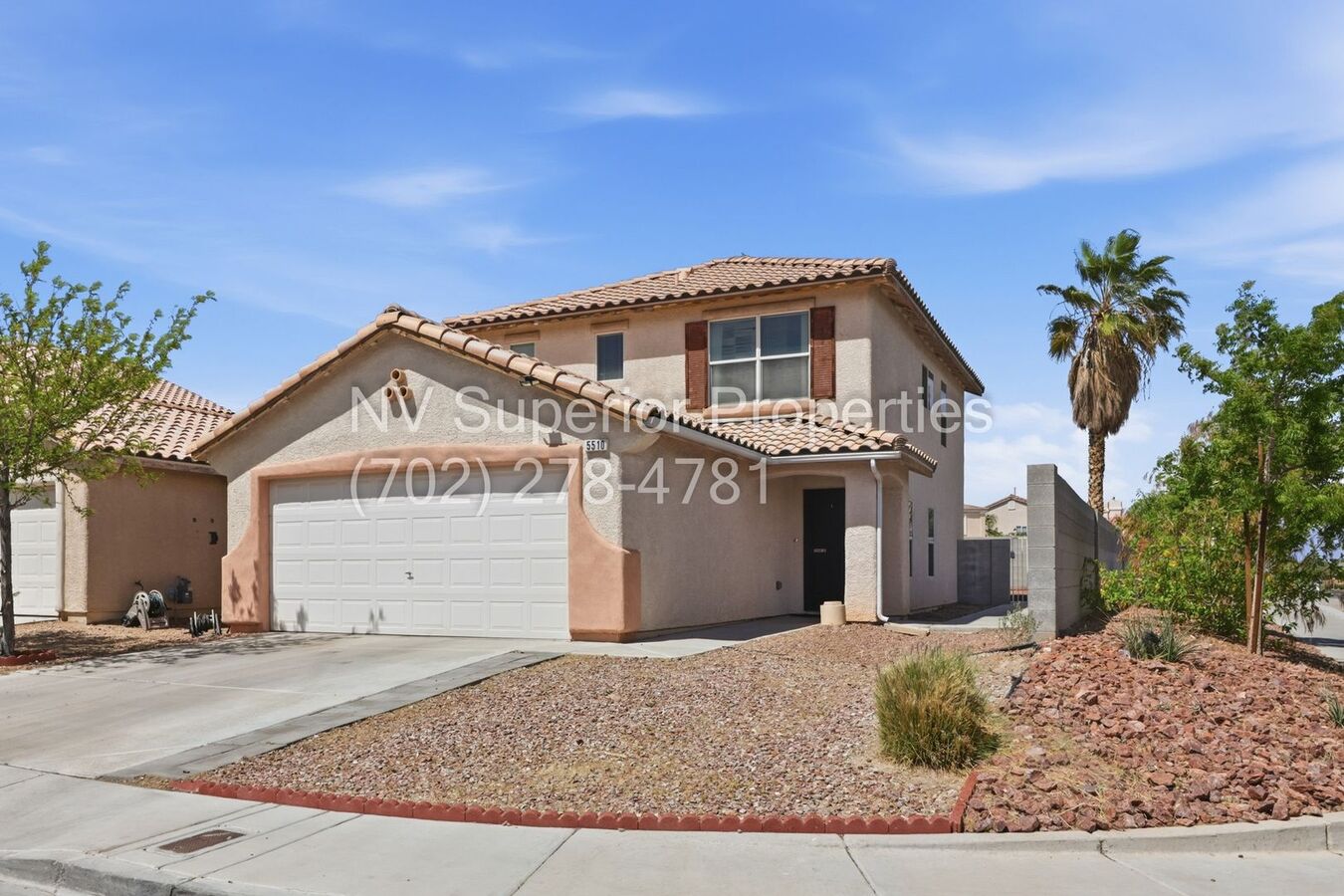 Se!! Corner Lot!! 3 Bed 25 Baths!! 2 Story! Low... Apartments Las Vegas, NV