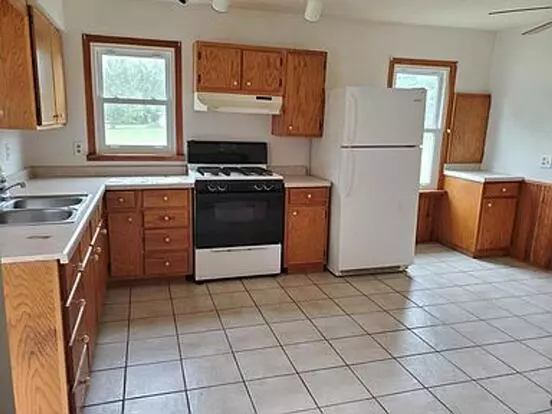 Cute And Quiet Apartment for rent in South Beloit, IL