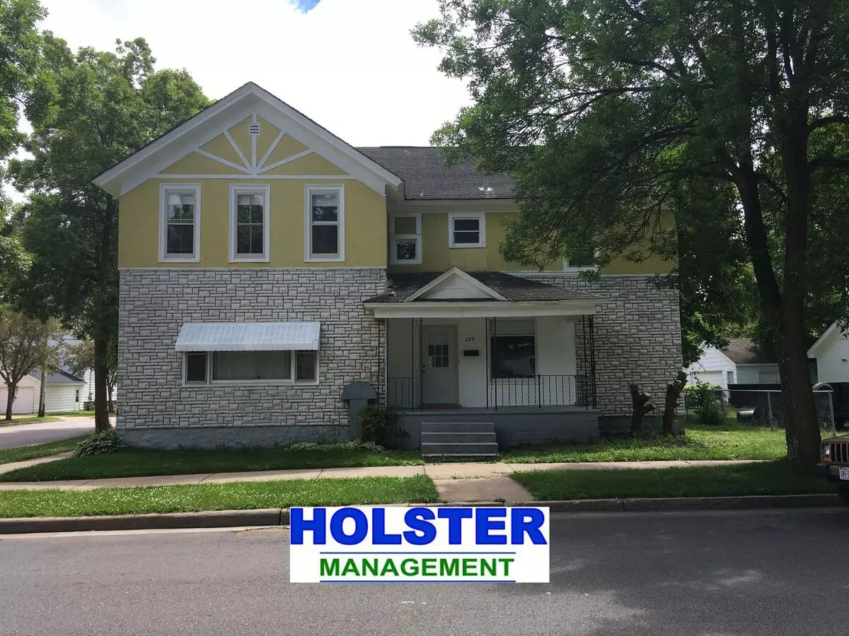 6-bedroom, 2-bath Home Just A Few Blocks From Downtown House for rent in Wausau, WI